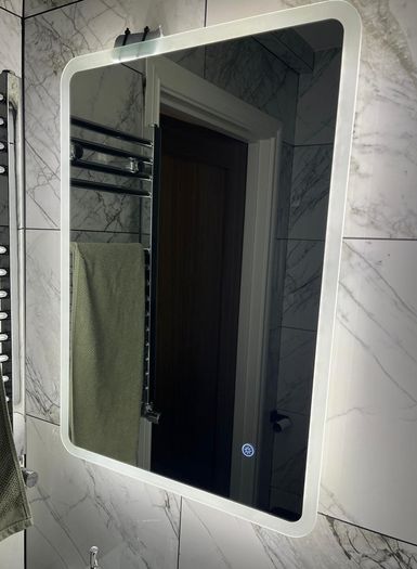 Rectangular Wall-mounted Bathroom Illuminated Contemporary mirror (H)70cm (W)50cm