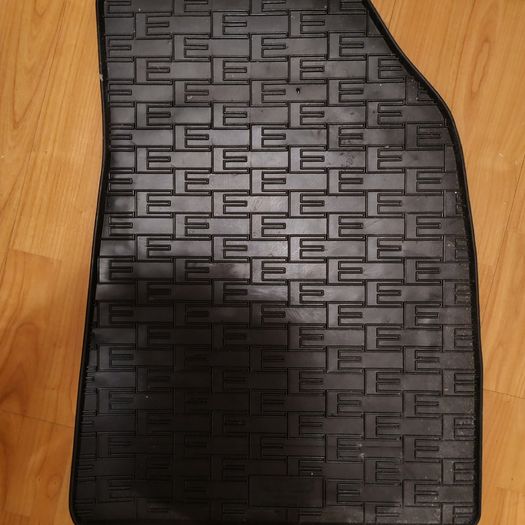 CIK-CAR rubber floor mats for MG4 (2022-)