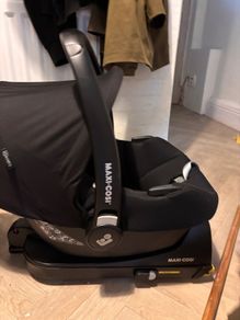 Maxi cosi isize and isofix base car seat