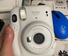 fuji instax mini 11