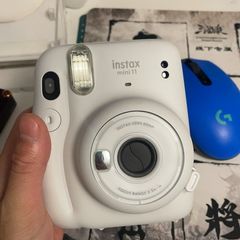 fuji instax mini 11