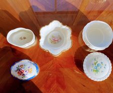 Three vintage trinket dishes