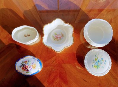 Three vintage trinket dishes