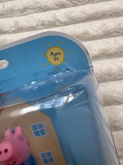 Peppa Pig's Pig 5 collectible figures Please see photos