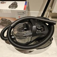 Bosch Serie 4 Bagless