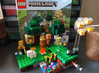 Lego Minecraft 21165