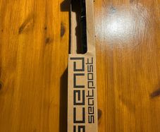 dropper post seat post