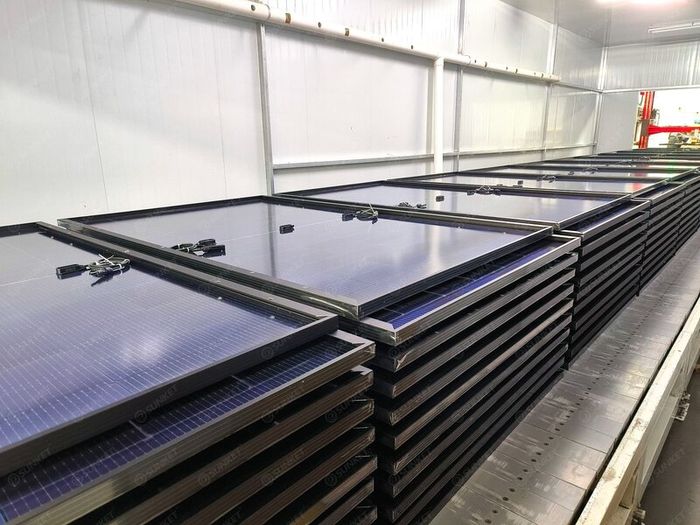 455w & 500w N-type Solar Panels  All Black