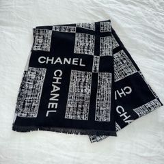 Faux Chanel Black & White Scarf