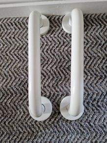 Grab rail assist like new