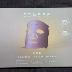 Sensse Professional LED Light Therapy Face Mask Pink