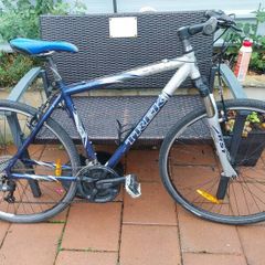 trek hybrid fully serviced extras