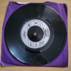 Rod Stewart You Wear It Well 7 inch Vinyl 1972 Mercury