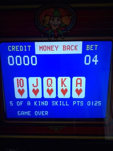 Poker machine