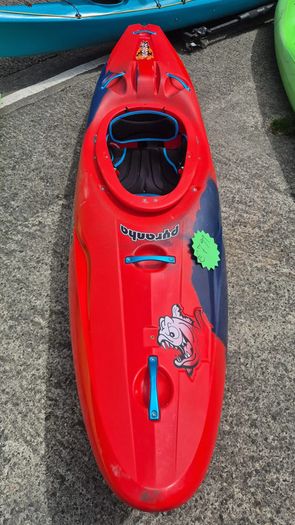 Used Large Pyranha Scorch Kayak