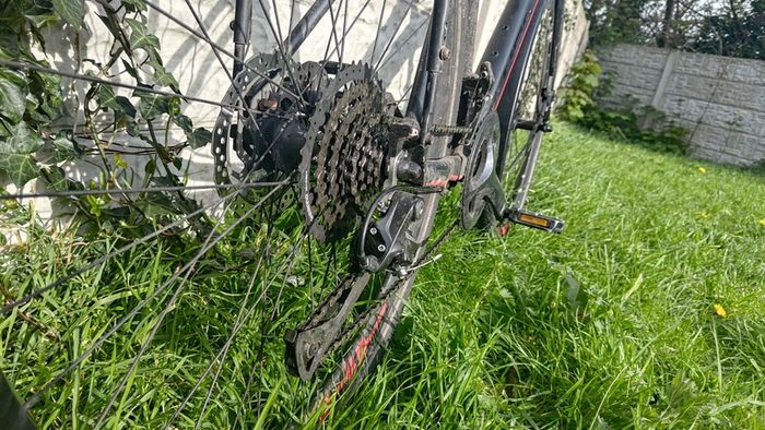 hybrid bike, size large