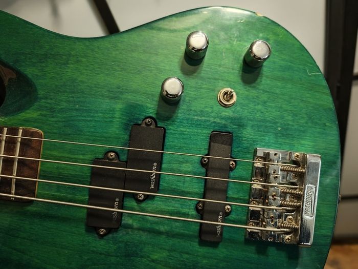 Washburn xs-4 Axxess Active Bass Made in Korea