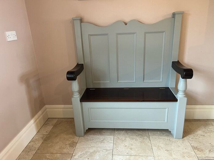 Bench seat with storage