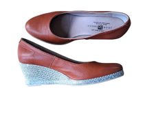 Josef Saenz leather wedge heels