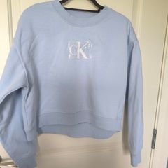 Calvin Klein Jeans cropped sweatshirt pale blue sequin logo size L EUR 40 42 UK 12 14
