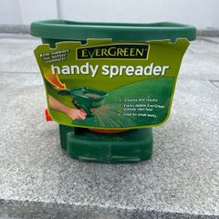 EverGreen Handy Spreader - Lawn Feed & Grass Seed Spreader