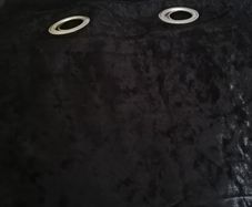 curtains black velvet lined 66x72 ring top great for darken room