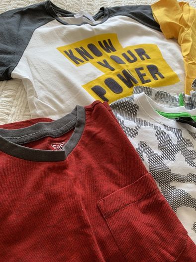T-shirts 8 years old Zara F&F like new