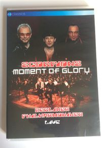 Scorpions [2000] Moment Of Glory - Live [Music DVD]