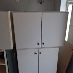 kitchen cabinet/Units