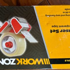 Tape dispenser set