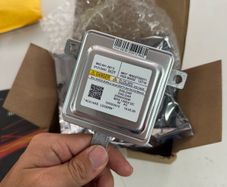 Audi / Volkswagen headlight ballast