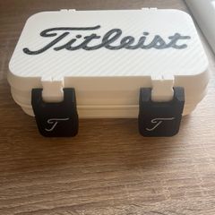 Titleist golf ball holder