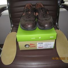 Wald Laufer Leather Shoes & Orthotic insoles