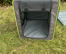 pet carrier