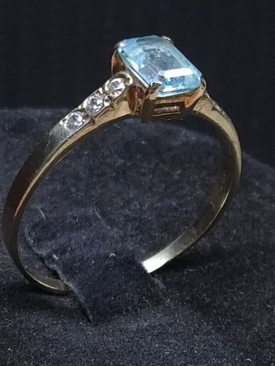 Vintage 9ct Gold London Hallmarked Blue Stone Ring Large Size