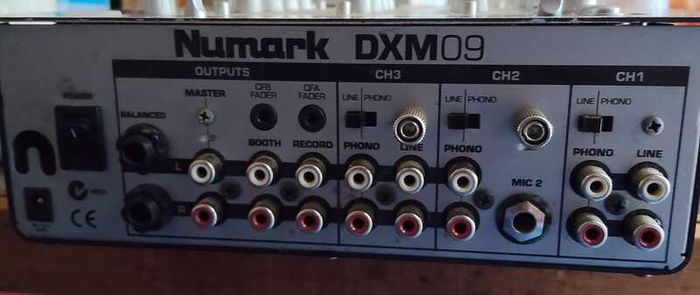 Numark DXM09 3 Channel Digital DJ Mixer Untested