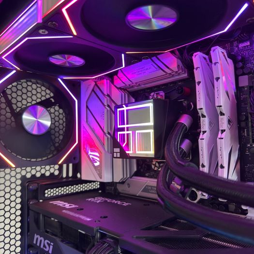 Rtx 5070 Ti Gaming Pc | Ryzen 7 7800x3d | 32gb Ddr5 | Brand New