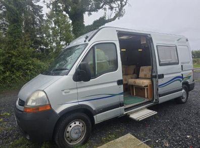 Camper