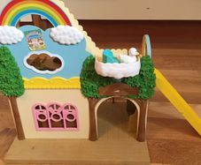 Sylvanian Nursery with Bus