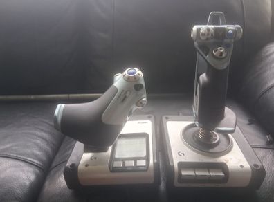 X52 Flight Control System Flight Stick & X52 Throttle for Saitek PC Flight Games