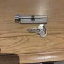 Lock and 2 keys Image 2