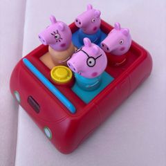 Peppa Pig Peppa's Clever Car with Lights and Sound Effects