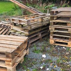 free pallets