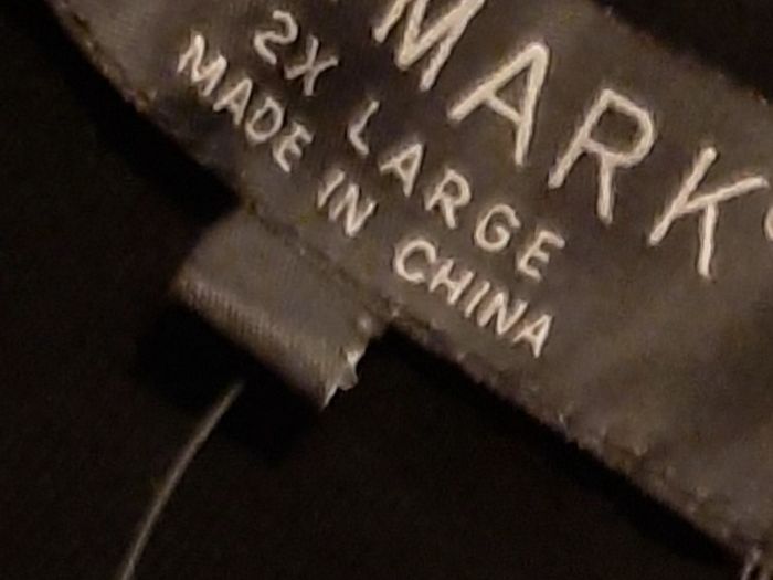 New hoodie tags attached 2XL