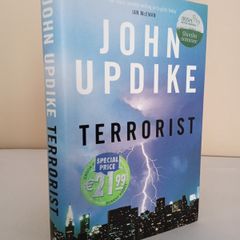 Terrorist by John Updike (HQ635)