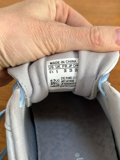 Ladies Adidas golf shoes, size UK 5