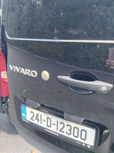 Opel Vivaro 2024 LWB 5,703km No VAT