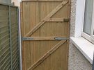 Side gates Image 8