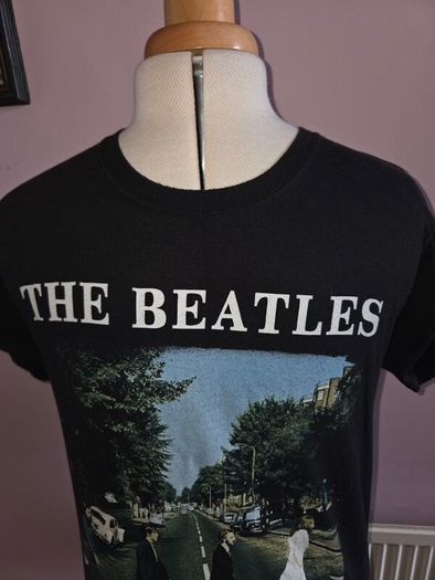 The Beatles T-Shirt - Medium size