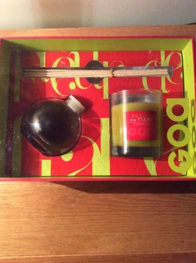 GOA Fleur de Tiare ( Tiare Flower ) Scented Candle and Diffuser ( with reeds ) Set - Boxed